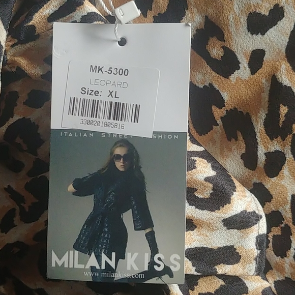 Dress - Picture 2 of 2